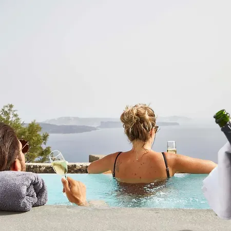 Mr And Mrs White - Santorini Oia